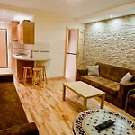 Toporowa Cyrhla Apartment