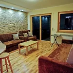 Toporowa Cyrhla Apartment *