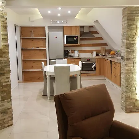 Apartament Toporowa Cyrhla *