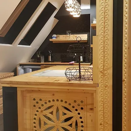 Toporowa Cyrhla Apartament *